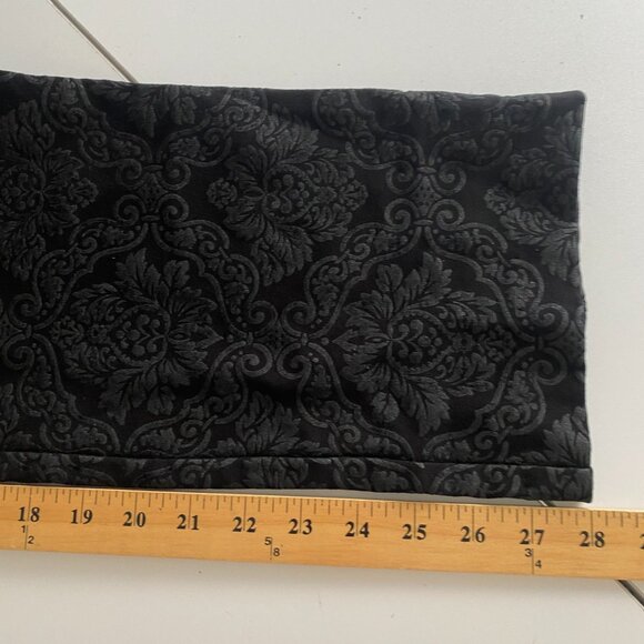 Chicos So Slimming Juliet Flocked Pants Size 2 US 12 Large Black Ankle Pull On - Picture 10 of 11